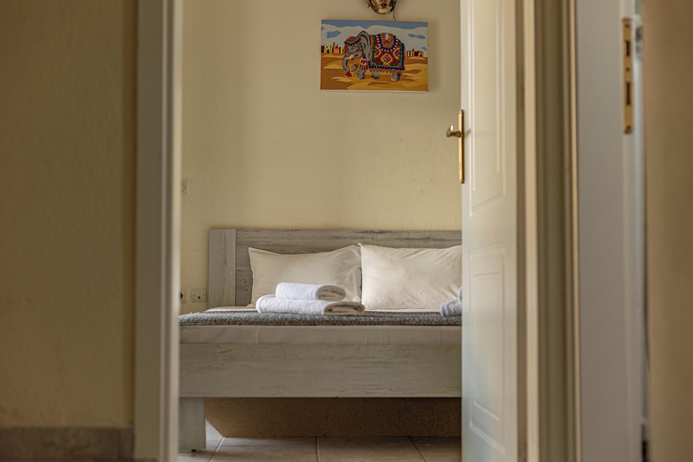 Angel Luxury Apartment in Kriopigi view 3