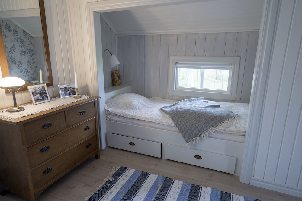 Anfasteröd Gårdsvik
