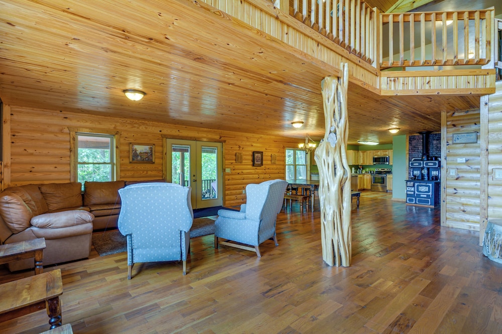 Spacious Log Cabin in Fairland, 1 Mi to Grand Lake view 5