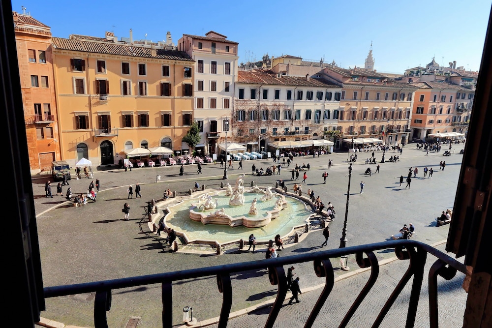 Navona - WR Apartments