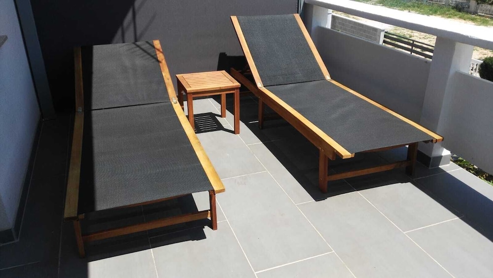 Apartment House en Vir