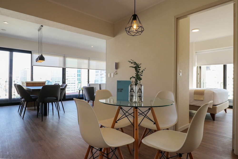 w Divine 3BR w Balcony Near Larcomar