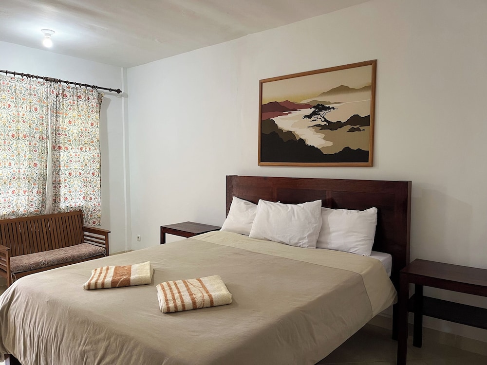Hotel Patma Bira