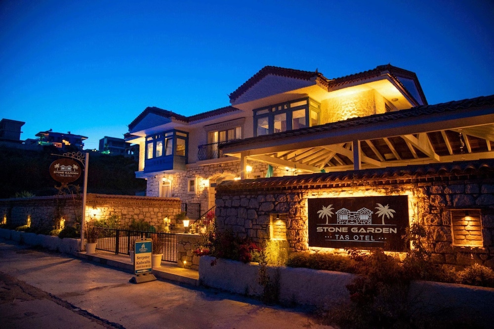 Stone Garden Tas Hotel view 5
