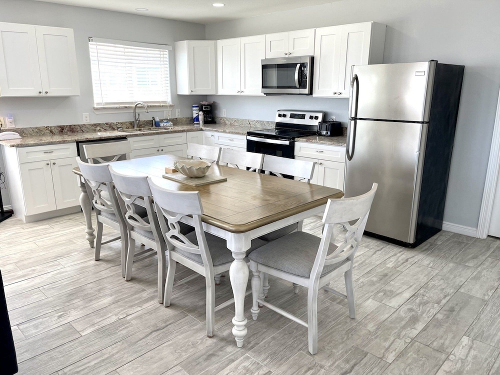 Beachgate Condo Suites And Hotel 227+228+229 3 Bedroom Condo