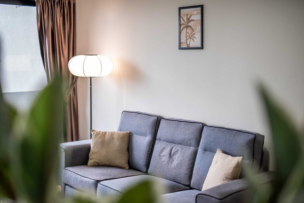 A Lovely & Comfy Suite at Suasana Suites JB 11