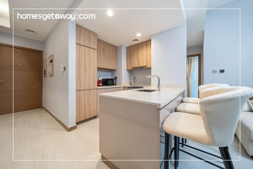 Premium 1BR Apt Missoni Urban Oasis