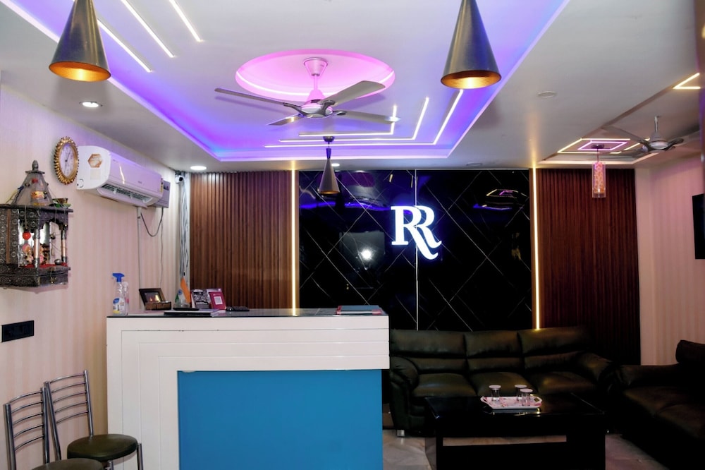 HOTEL RR PALACE GORAKHPUR