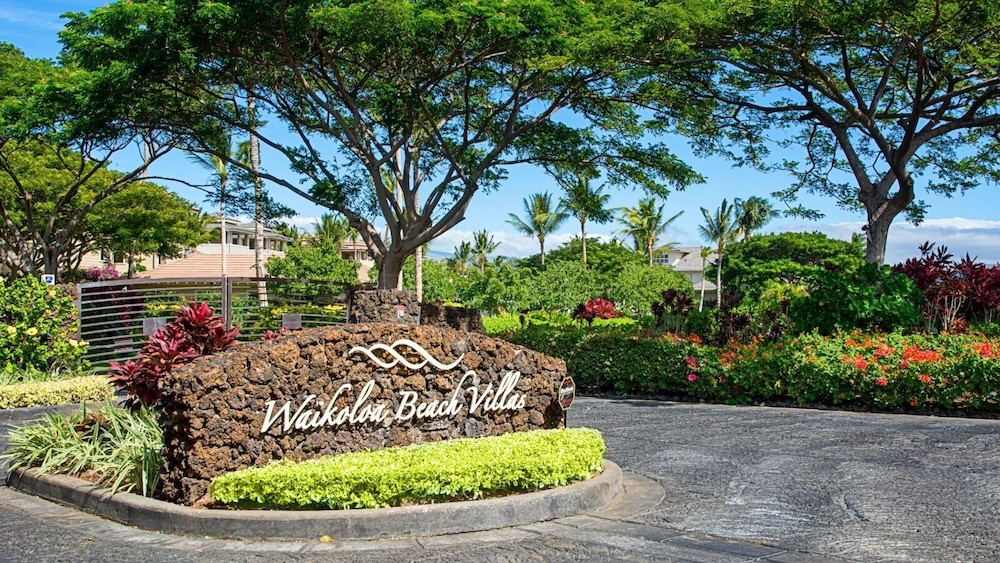 Family & Couples' Fun - Golf, Mountain & Lake Views + Walk to Dining & Beach - Vrkcv