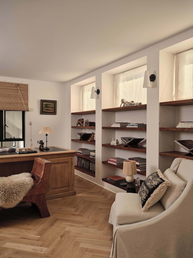 A Nomadic Abode - Luxury Boutique Retreat
