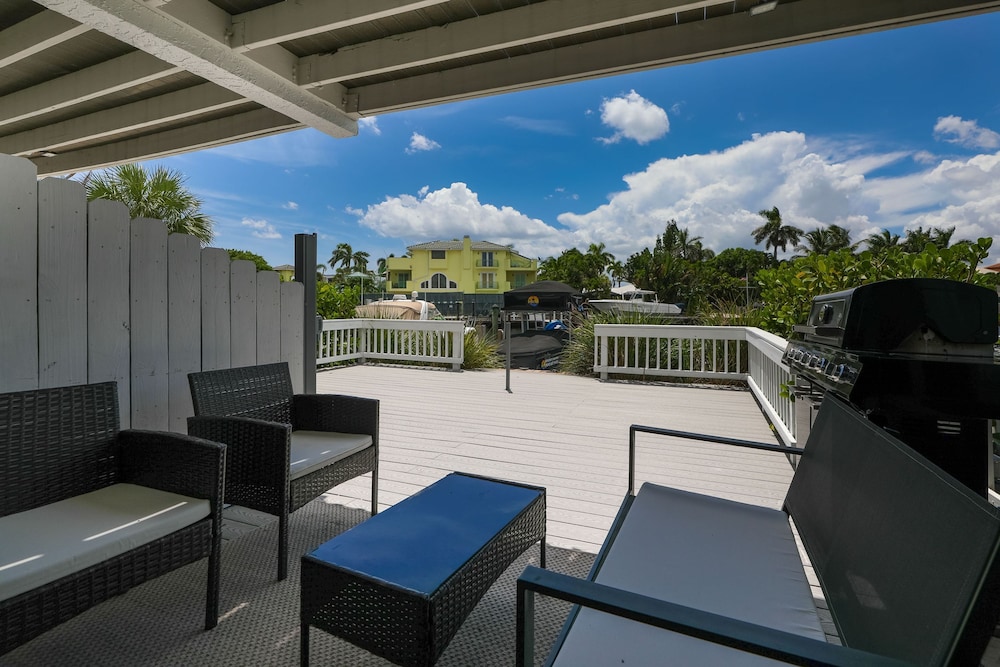 Waterside Retreat in Fort Lauderdale