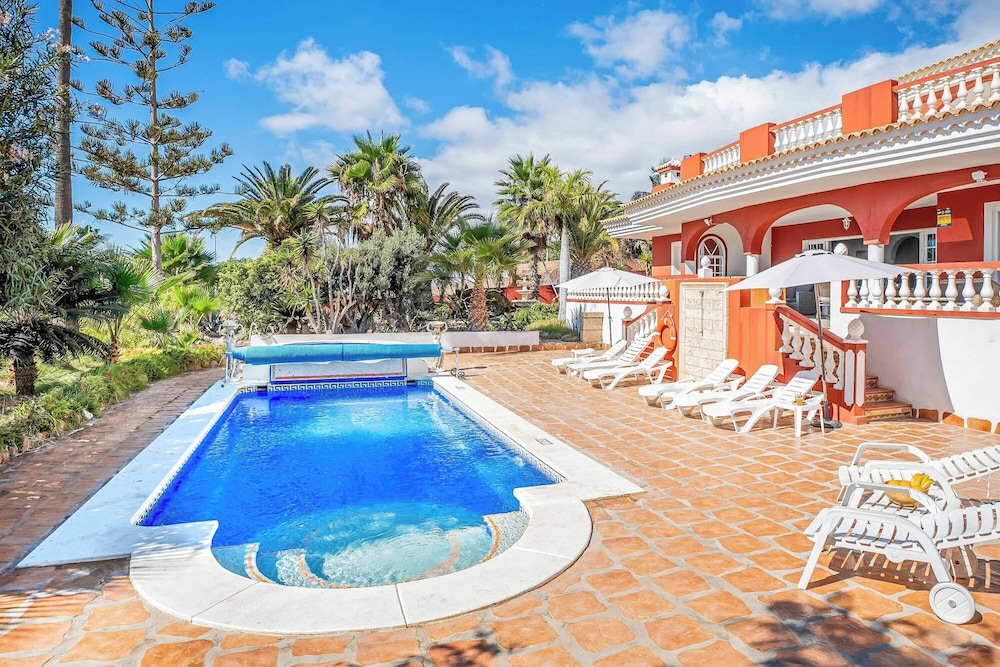 Villa Oleada