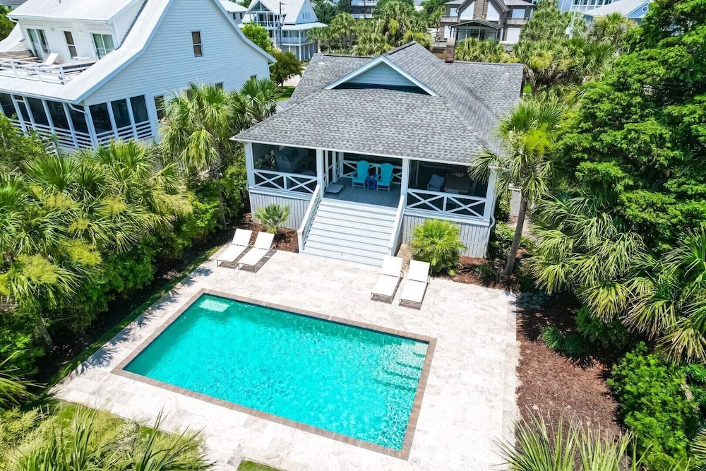 302 Charleston by Avantstay Stunning Private Pool