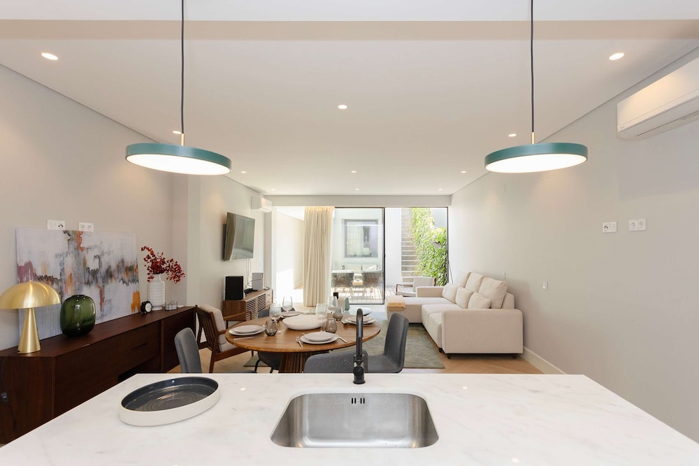 Liiiving in Porto - Pool Paradise Apartment C