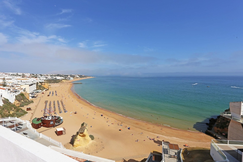 V 06 - Apartment 6 in Seacliff Albufeira