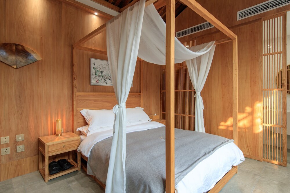 Isvara Flowing Ocean Guesthouse