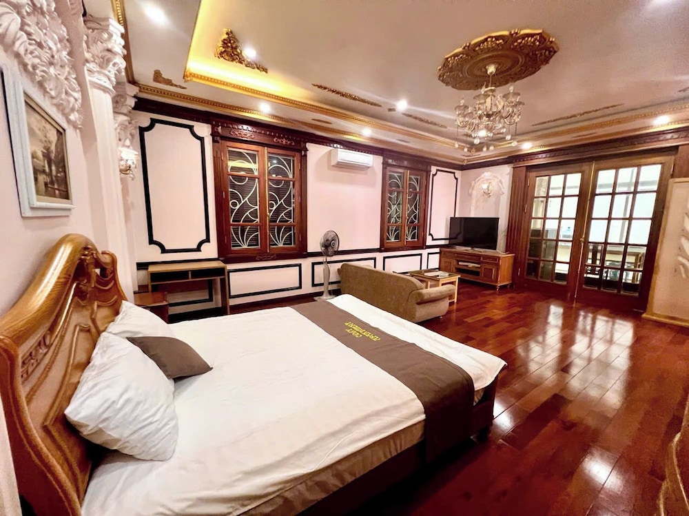 Van Cao by HPT Home