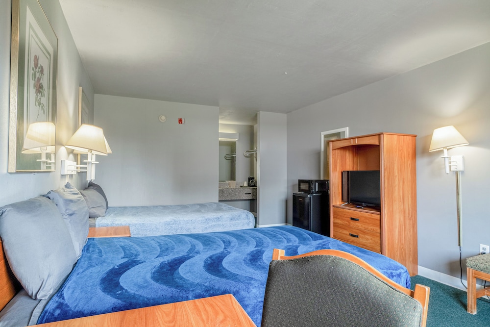 Economy Inn By OYO Livingston TX Hwy 59