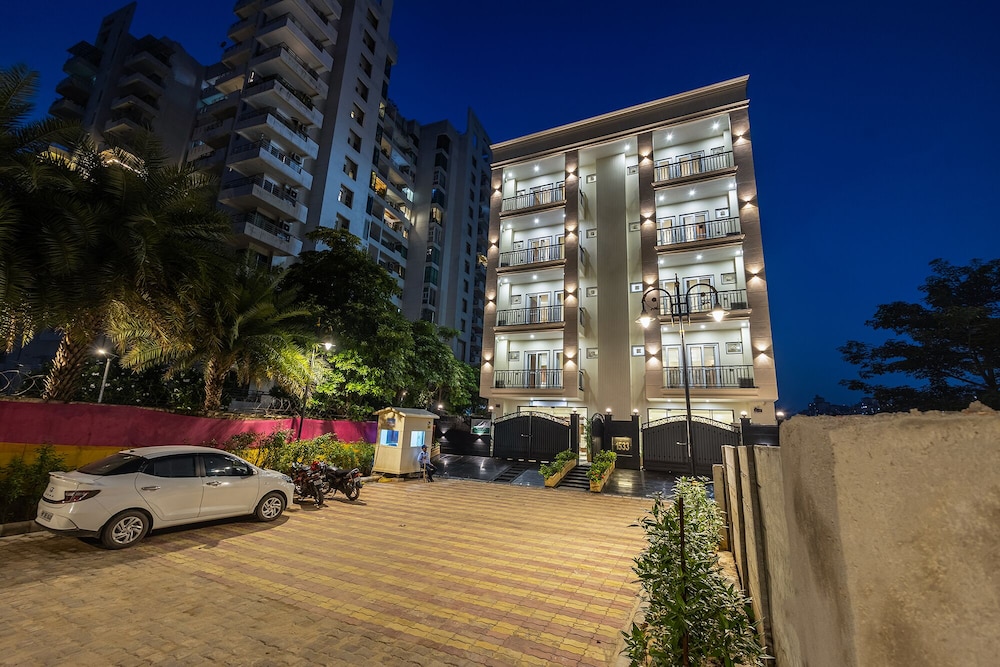 FabHotel Exotica Avenue Apartments