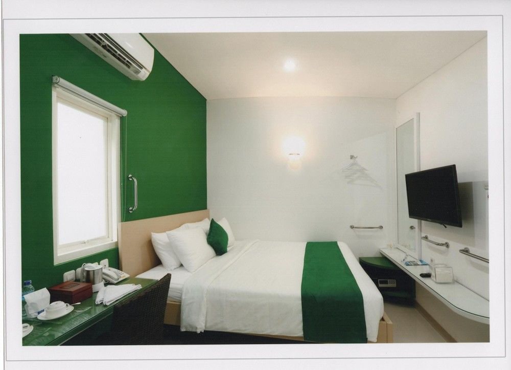 Photo 6