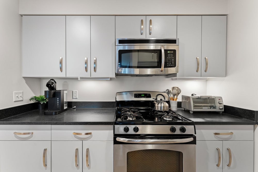 Furnished Apartment near BMC