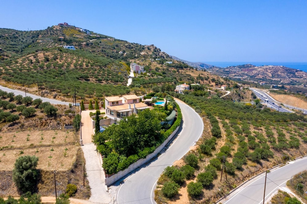 Luxury Villa Hara With Private Pool