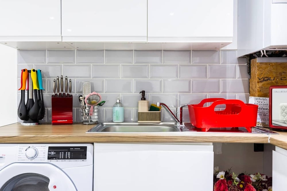 3 Bed 3 Bathroom Flat in Kensington B