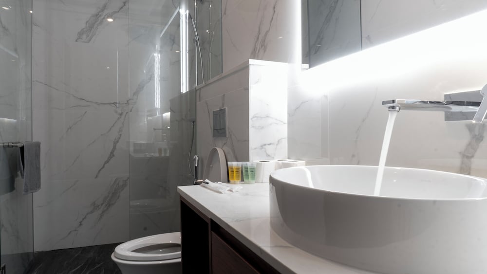 Moonway Luxury Suites At CORE Residence
