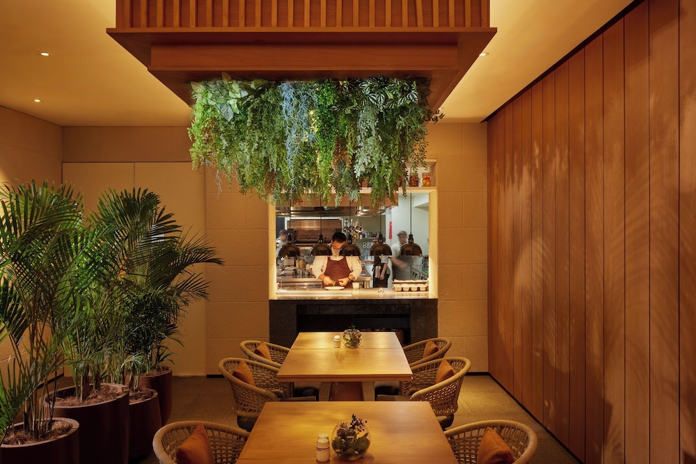Hotel Tentrem Jakarta 53