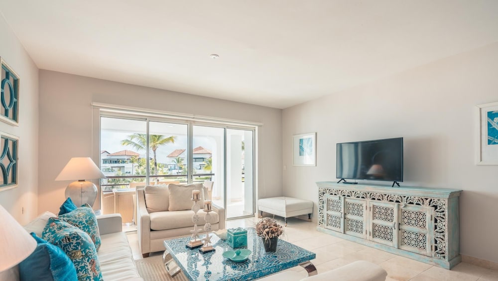 Apartment few Steps to the Beach at Punta Palmera view 5