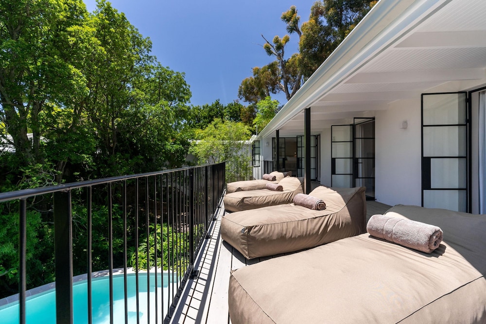 River 42 Camps Bay - Luxury Villa With Pool Stream
