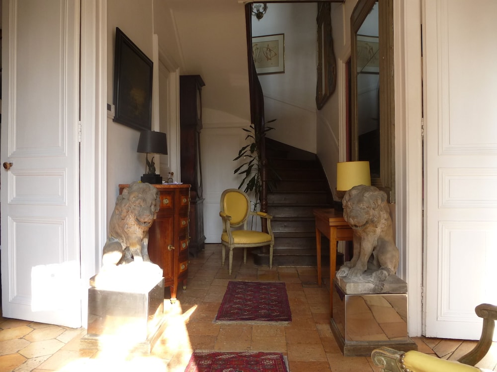 La Petite Vigne view 3