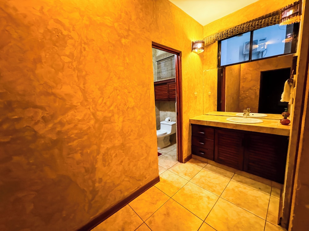 Villas Le Suisse Monterrico