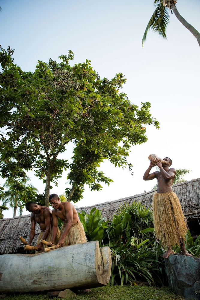 Outrigger Fiji Beach Resort 75
