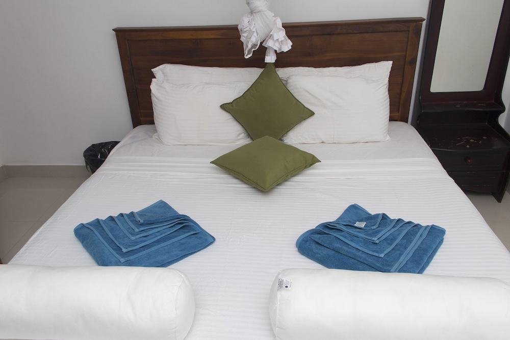 Thuruliya Lodge Habarana