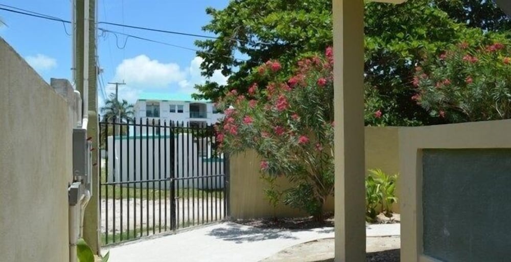 Sea Pearl Vacation Suites