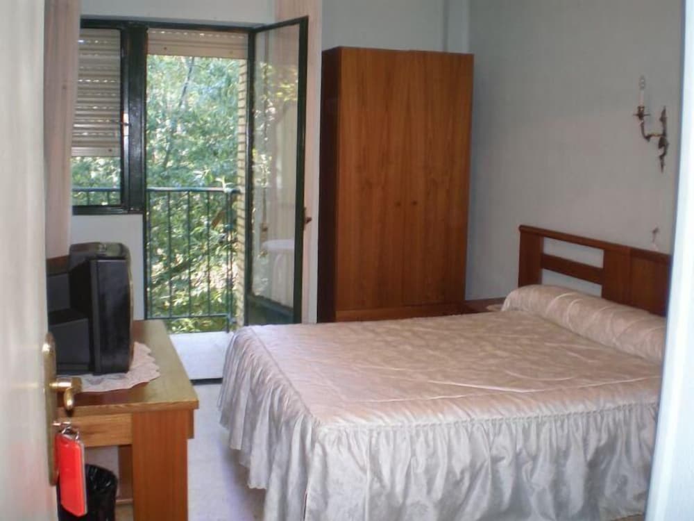 Hostal Nuevo Paraíso photo 2