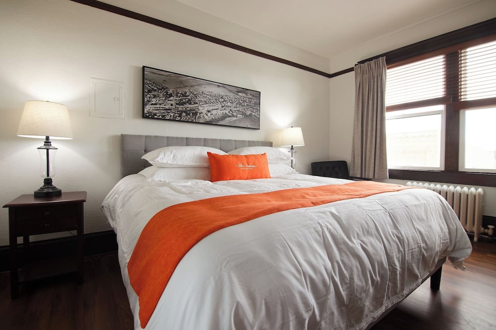The Andrus Hotel