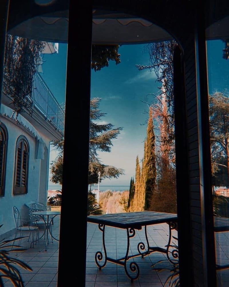 Il Paradiso di Hyele
