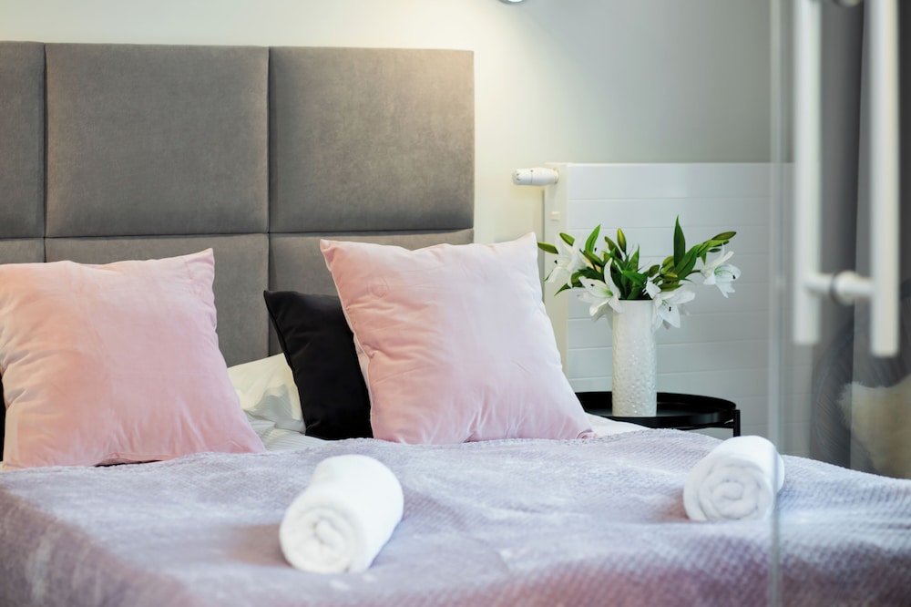 Apartament Browary Warszawa by Renters view 2
