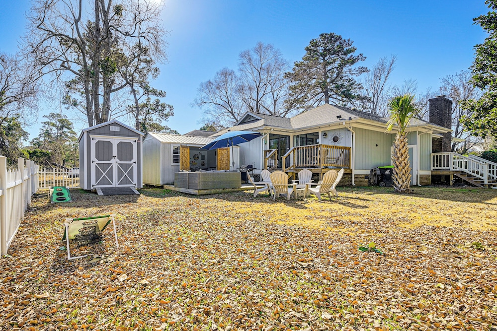 1 Mi to Broadway at the Beach: Home w/ Large Yard!