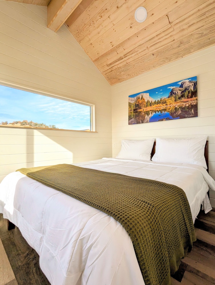 Wildhaven Yosemite Glamping 14