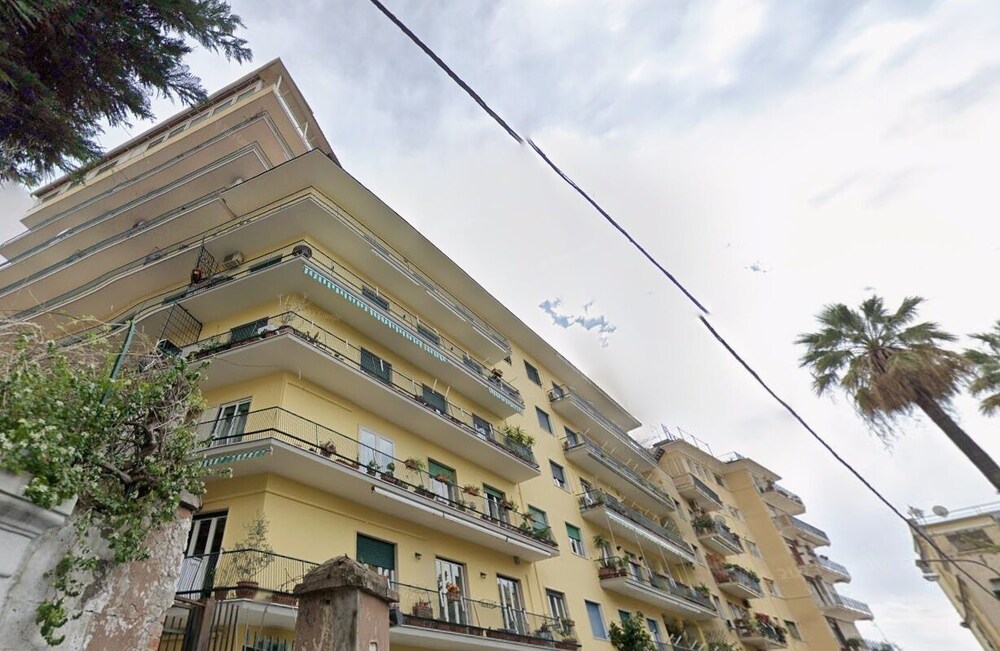 Chiaia Mon Amour Elegant Flat by Napoliapartments