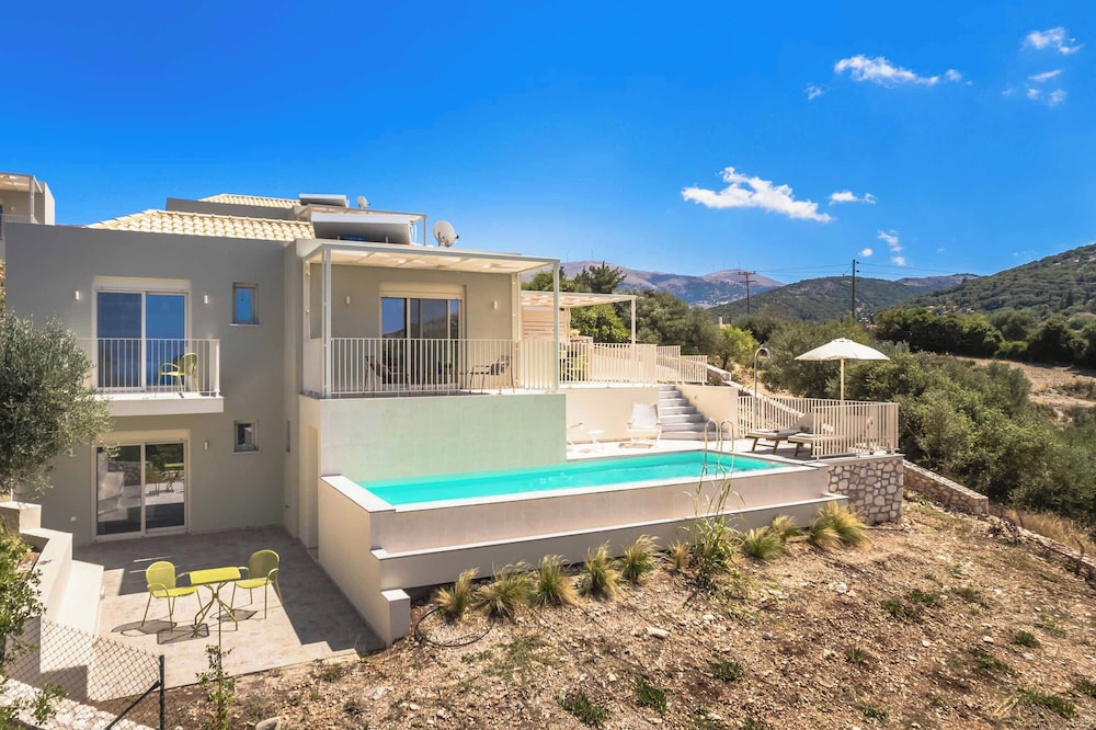 Punentes Villa