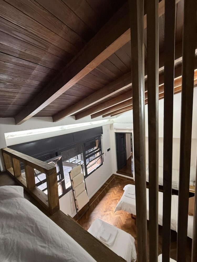 Clivias Hostel