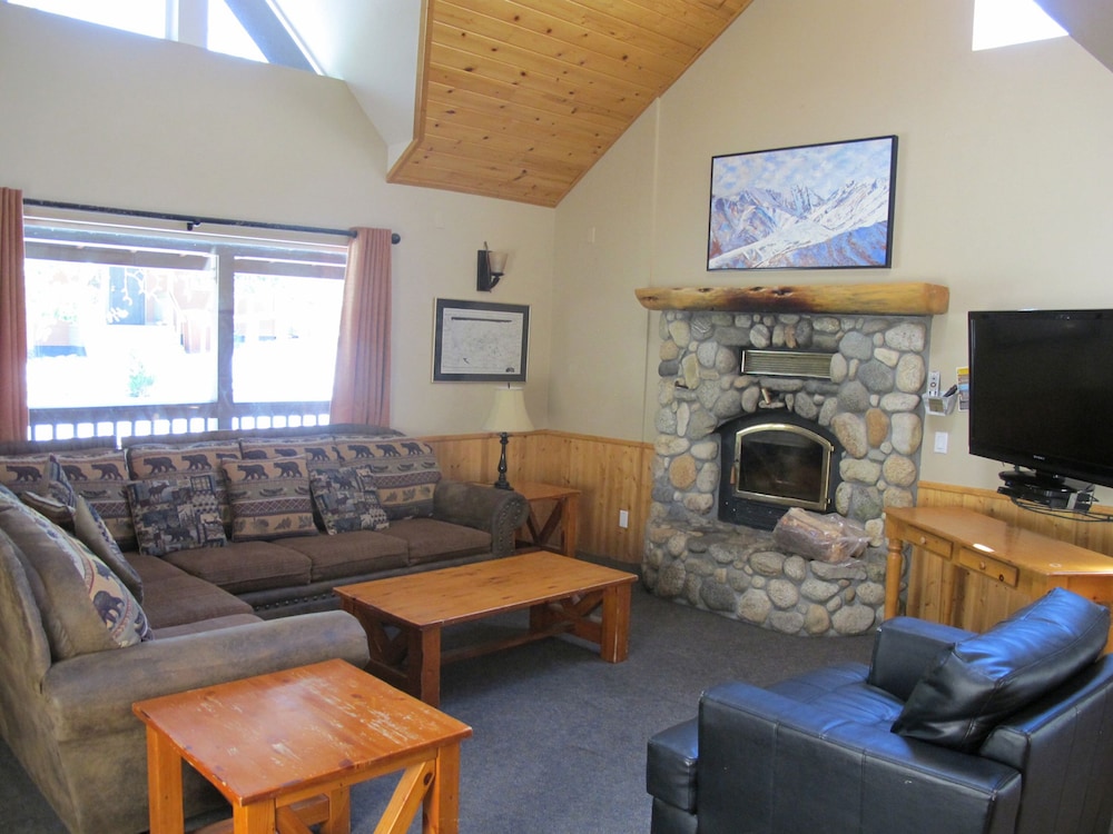 Convict Lake Resort