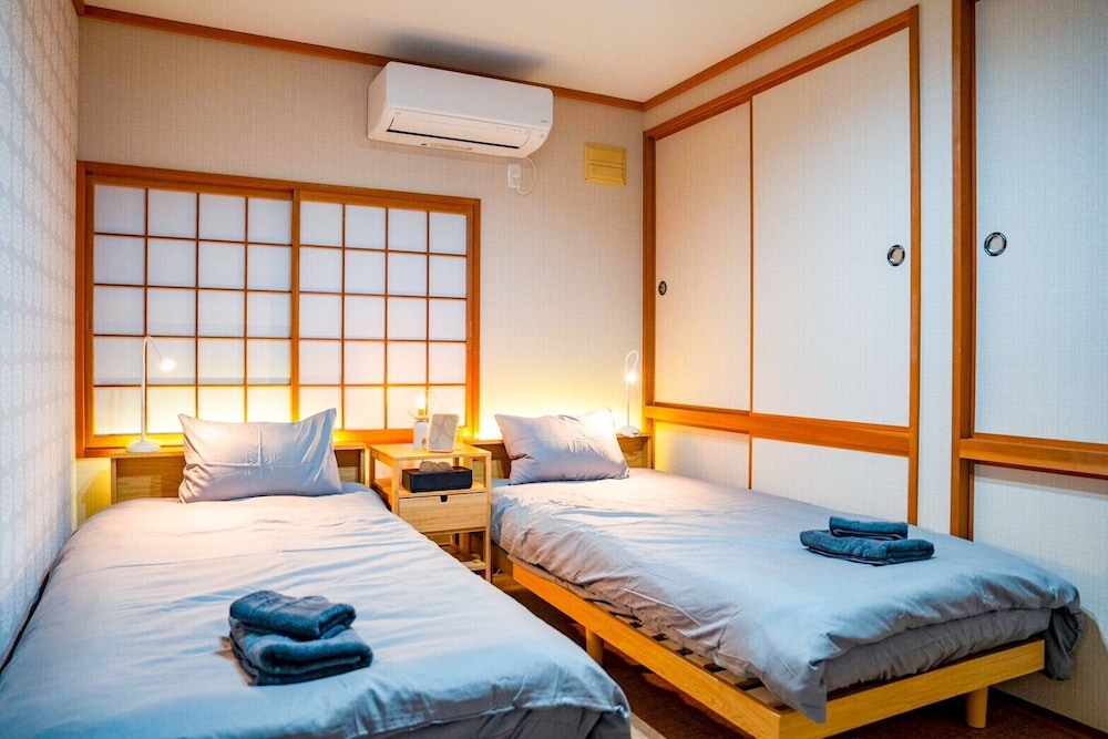SHIRAKABA