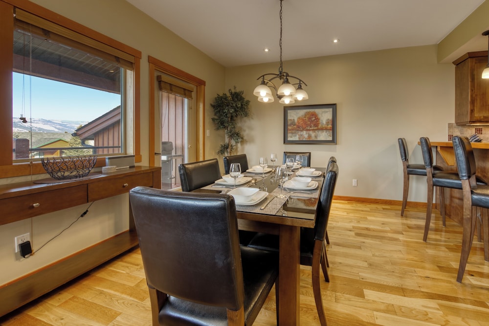 Fairmont Creek Property Rentals The Residences