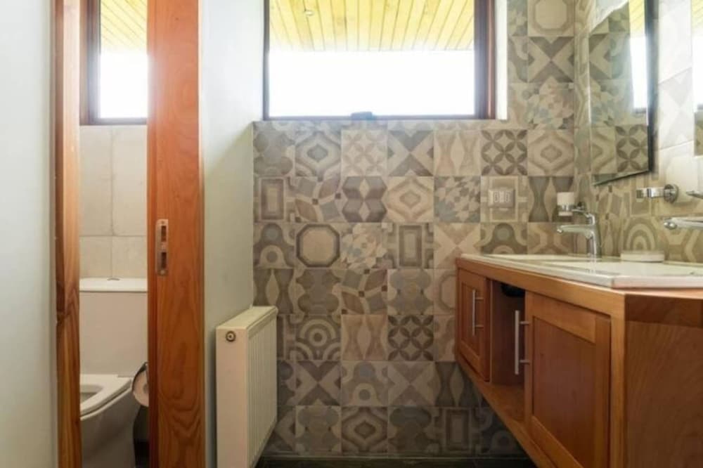 Luxury Altamira House BBQ Jacuzzi Pool Wifi