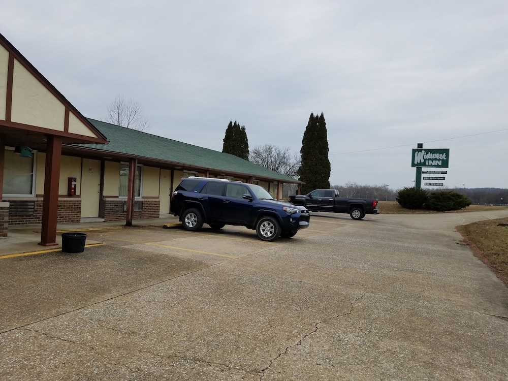 Midwest inn motel